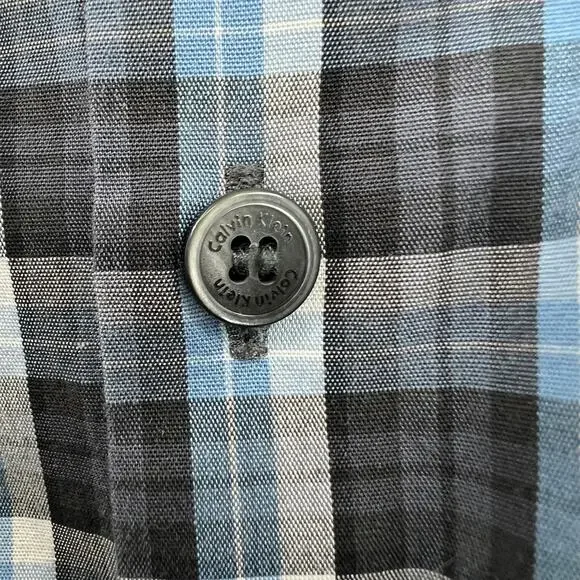 Calvin Klein SMALL (14-14.5) Mens Blue Plaid Non-Iron Fit Button Up Dress Shirt - Picture 6 of 9